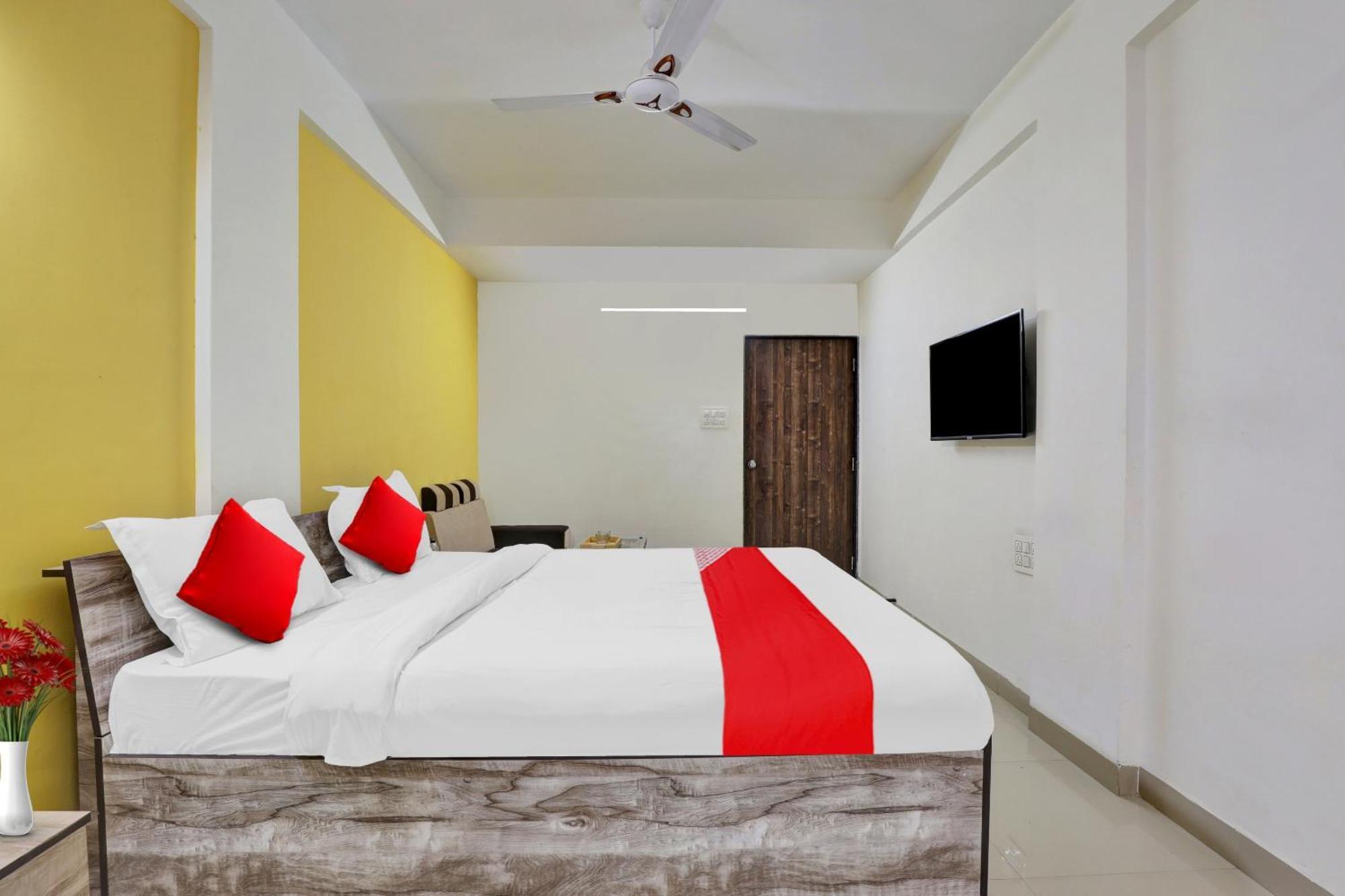 Fabhotel Relax Gandhinagar Exterior photo