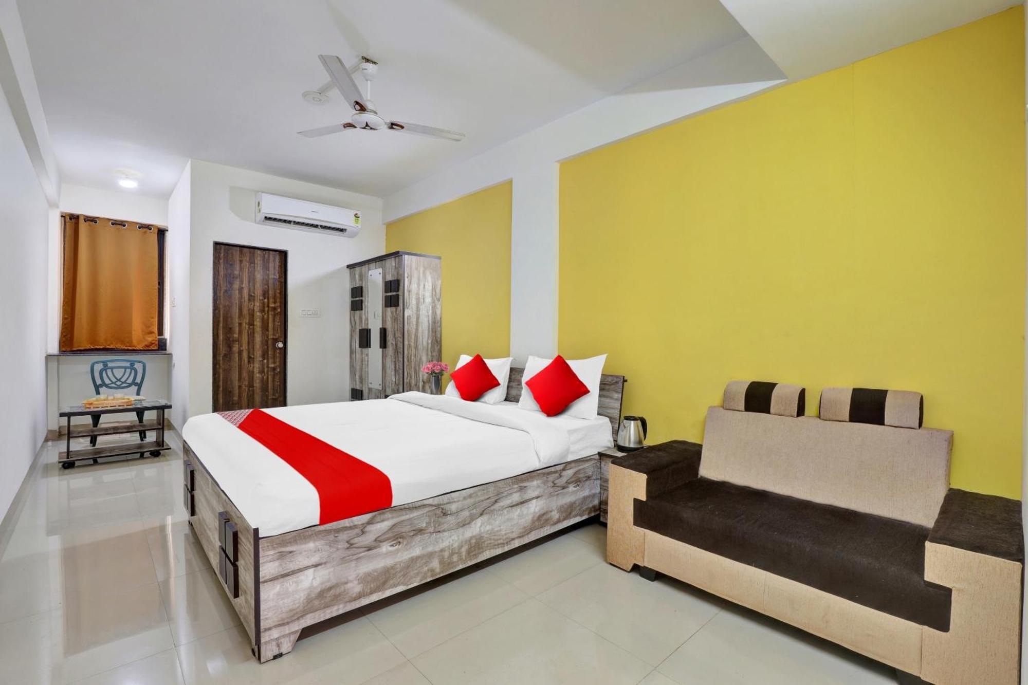 Fabhotel Relax Gandhinagar Exterior photo
