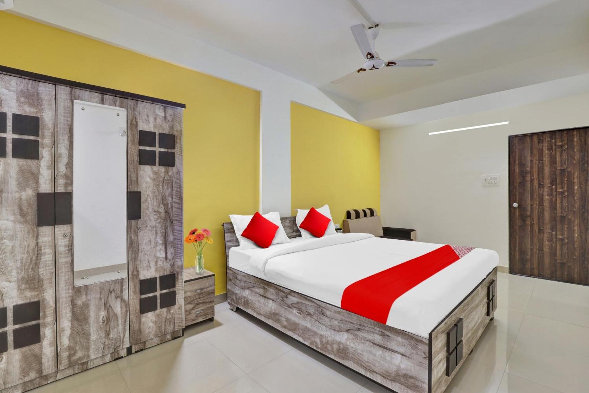 Fabhotel Relax Gandhinagar Exterior photo