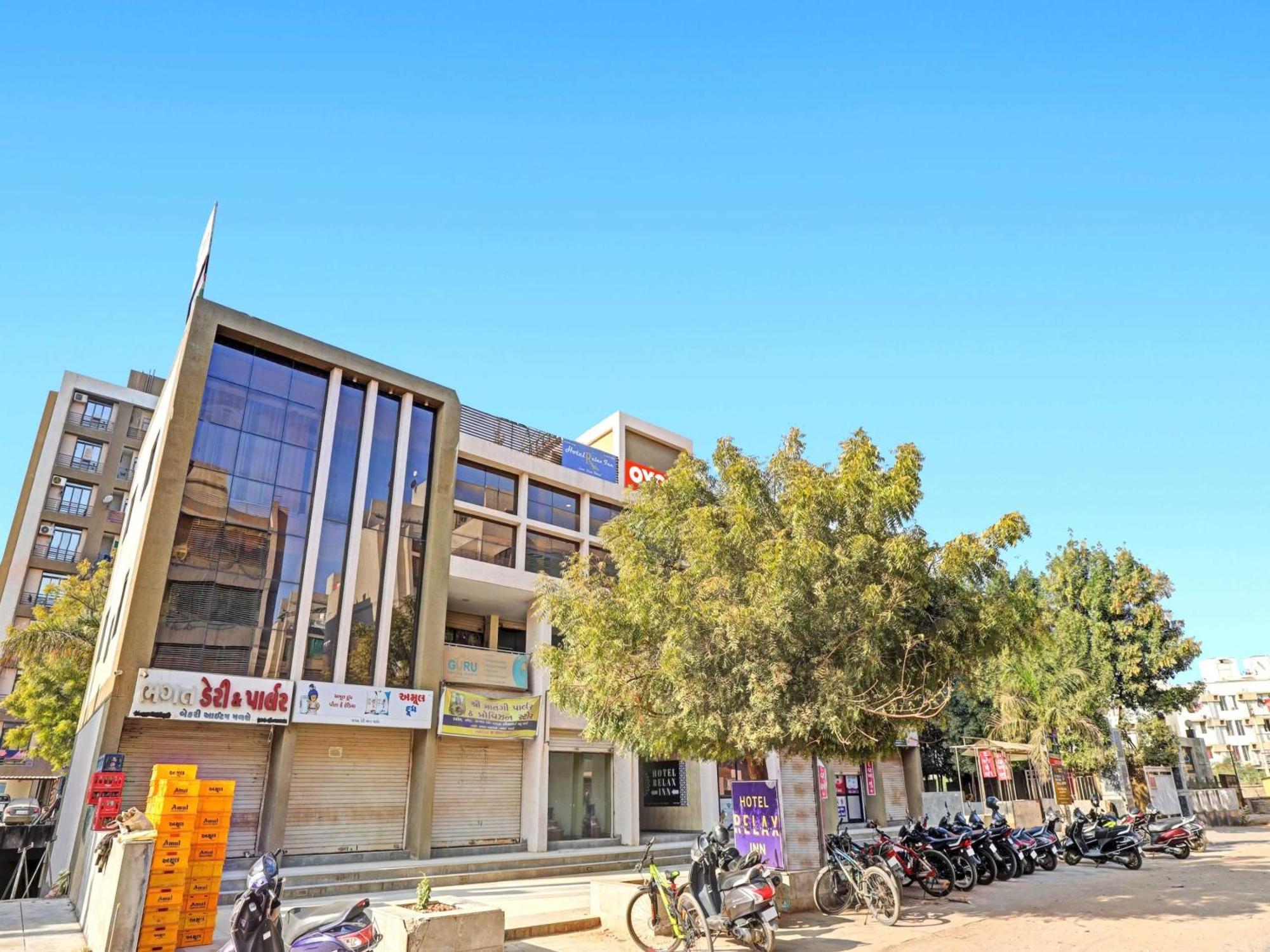 Fabhotel Relax Gandhinagar Exterior photo