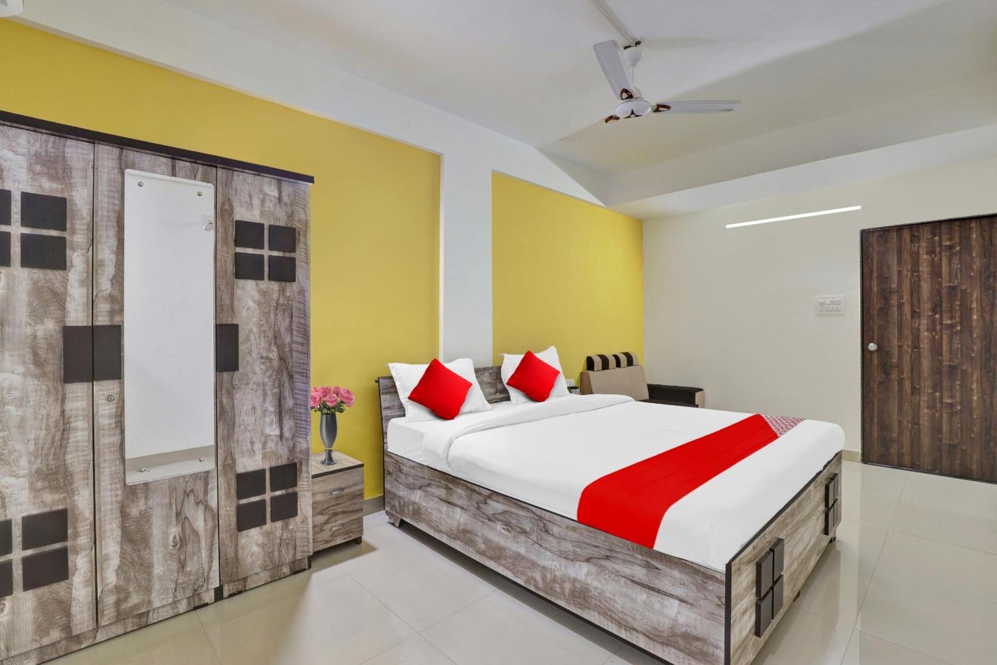 Fabhotel Relax Gandhinagar Exterior photo